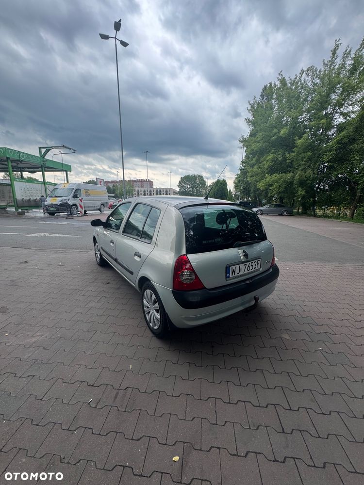 Renault Clio 1.2 16V Alize - 6