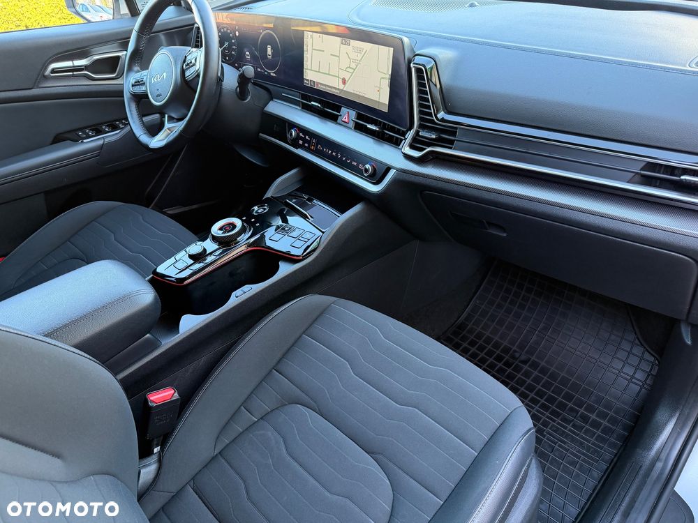 Kia Sportage 1.6 T-GDI MHEV Business Line 2WD DCT - 31