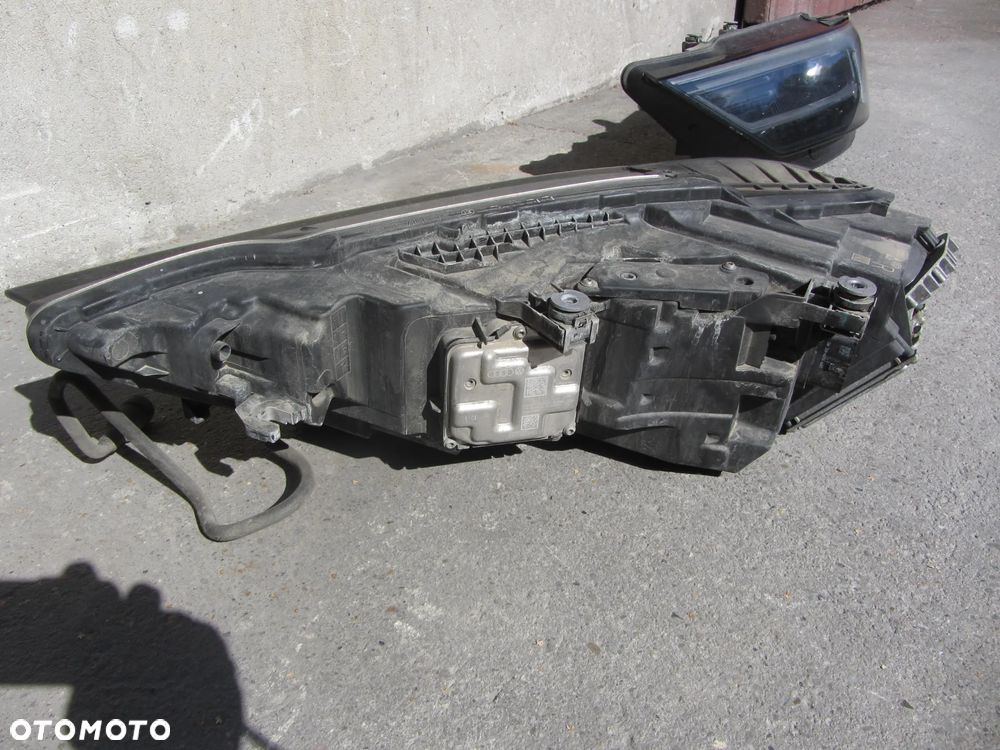 AUDI A8 D5 4N0 lampy Full Led 4N0941033 4N0941034 - 3