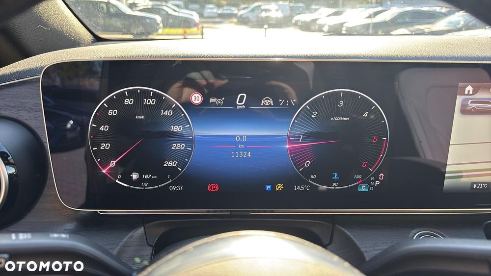 Mercedes-Benz Klasa V - 11