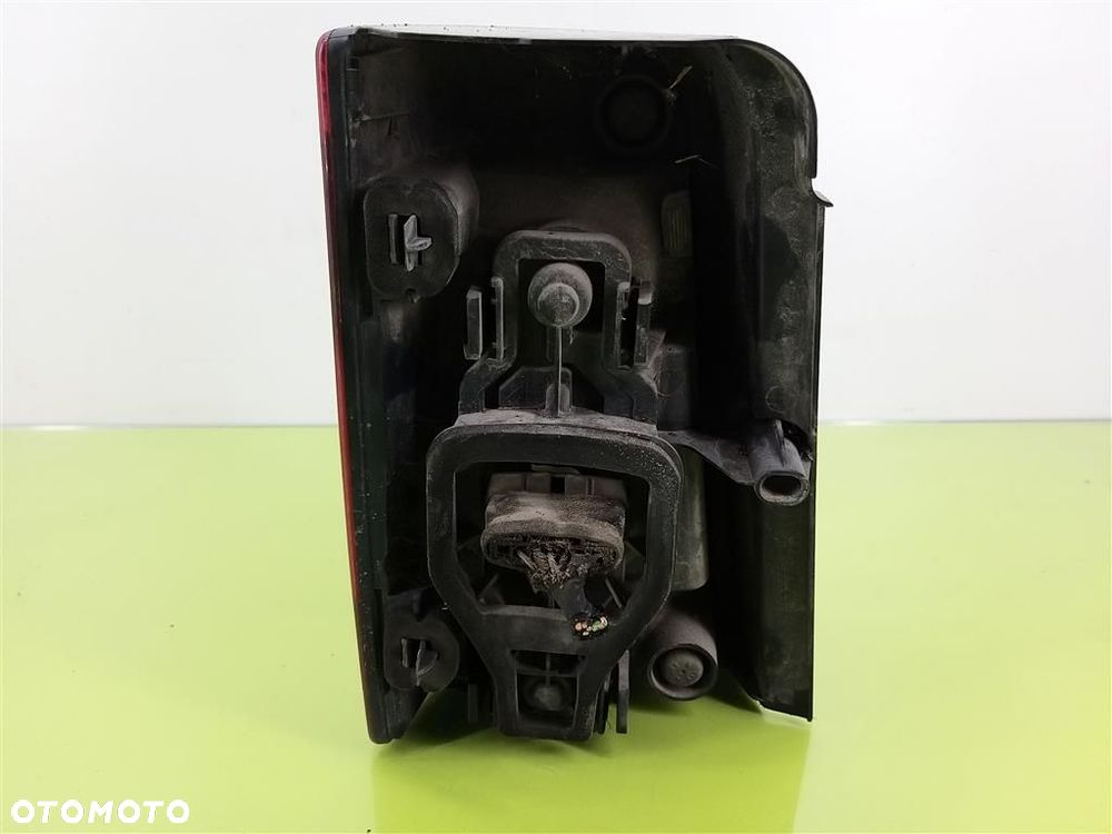 Lampa prawa tylna tył Peugeot Partner I 1996-2007 BERLINGO 9657976980 - 4