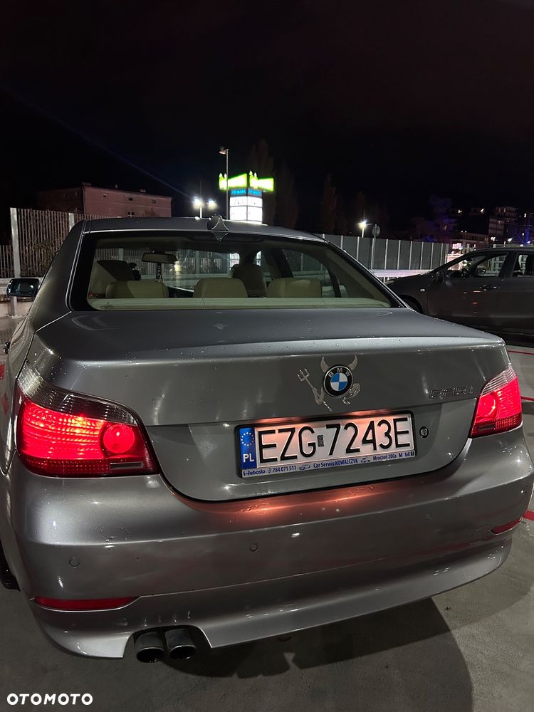 BMW Seria 5 525i - 8