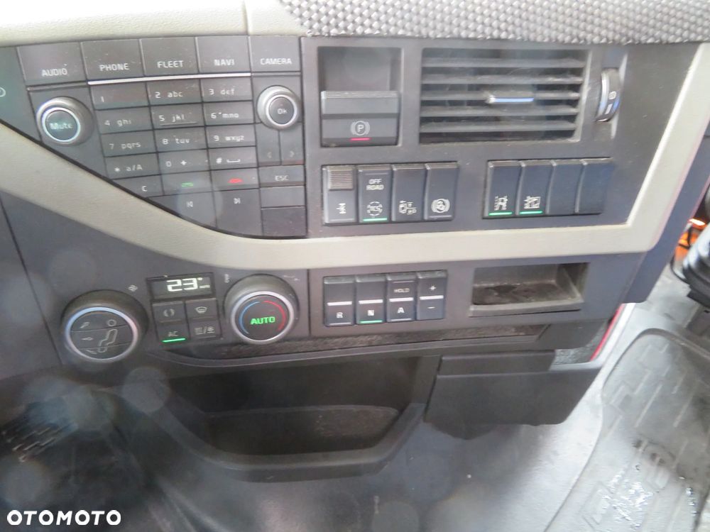 Volvo - 14