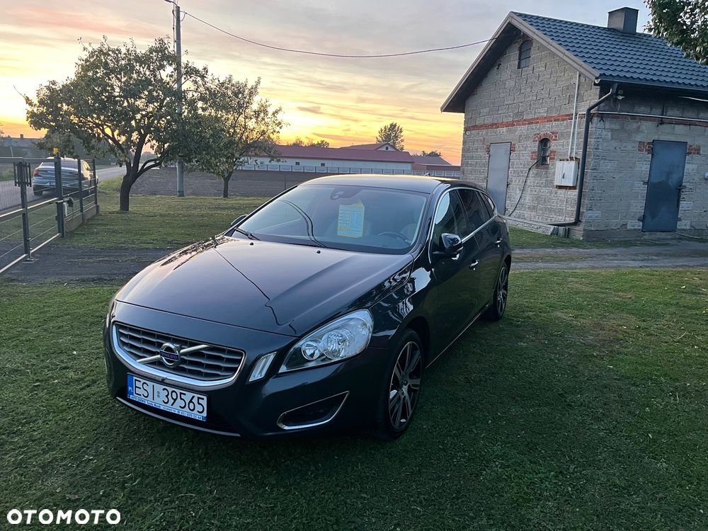 Volvo V60 - 2