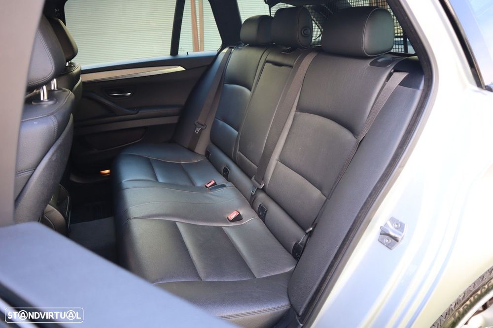 BMW 525 d Pack M Auto - 38