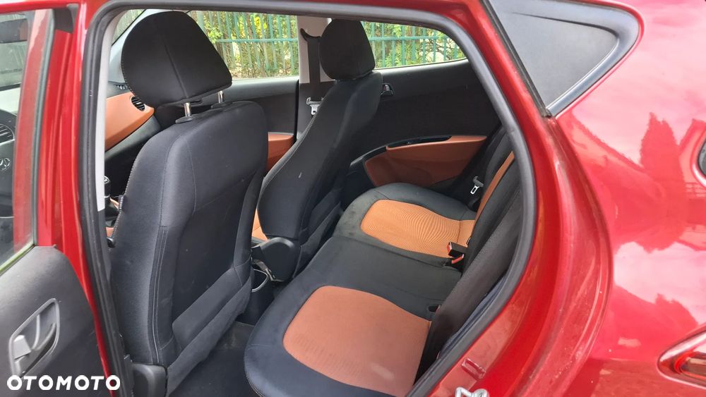 Hyundai i10 1.0 BlueDrive Premium - 13