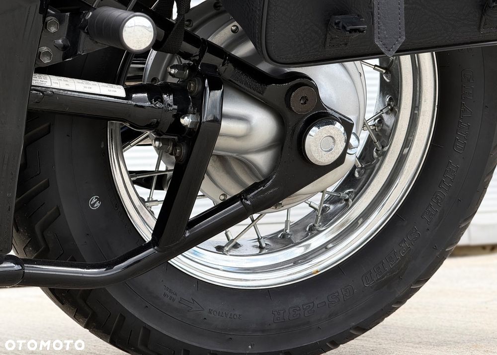 Suzuki VL 800 Volusia - Boulevard C50 - 20