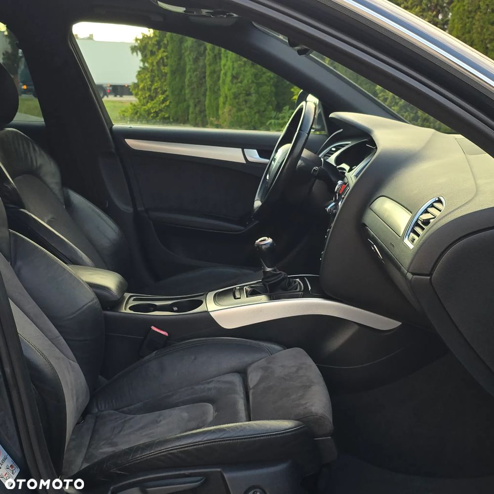 Audi A4 ver-1-8-tfsi-s-line-sportpaket-plus- - 26