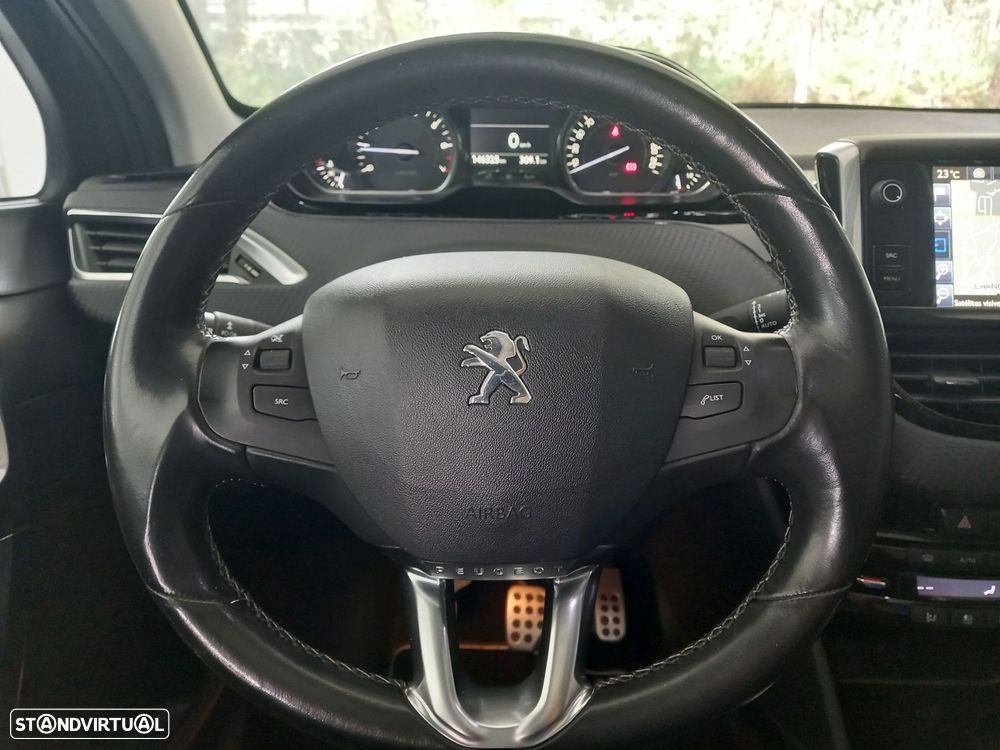 Peugeot 2008 1.2 PureTech Allure - 13