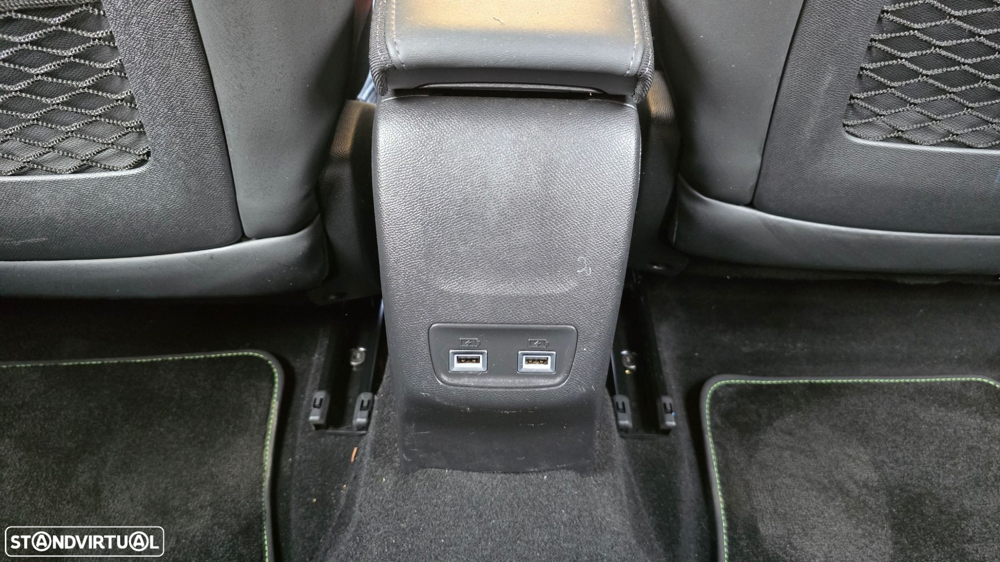 Peugeot e-208 GT - 55