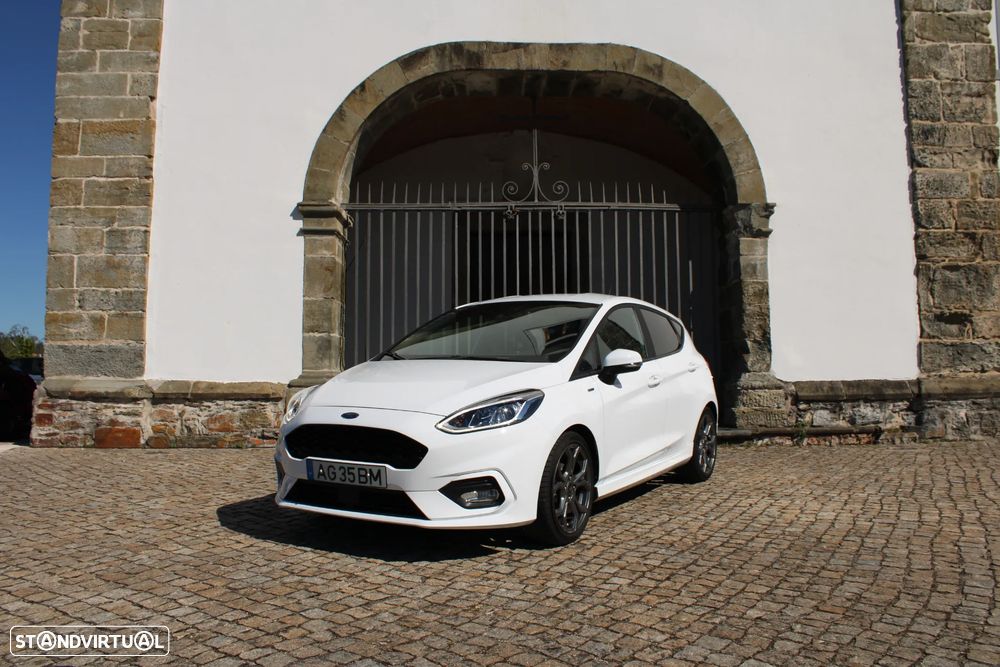 Ford Fiesta 1.0 EcoBoost MHEV ST-Line - 1