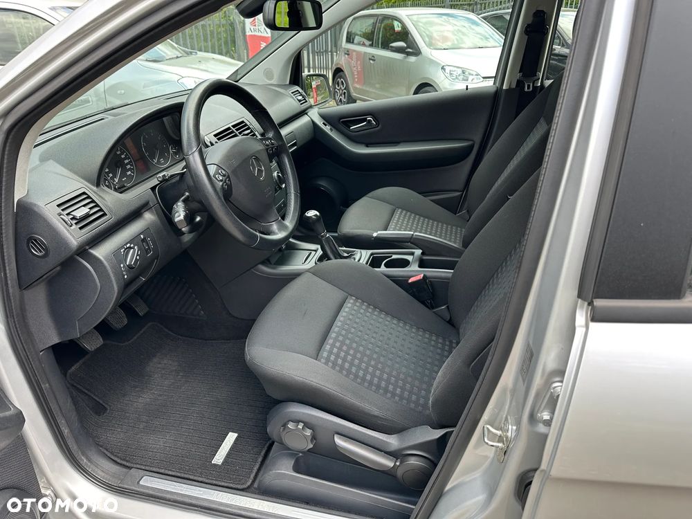 Mercedes-Benz Klasa A 160 BlueEfficiency - 20