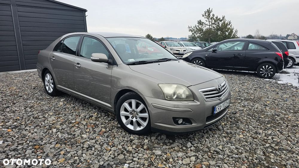 Toyota Avensis 2.0 D-4D 2010 - 7