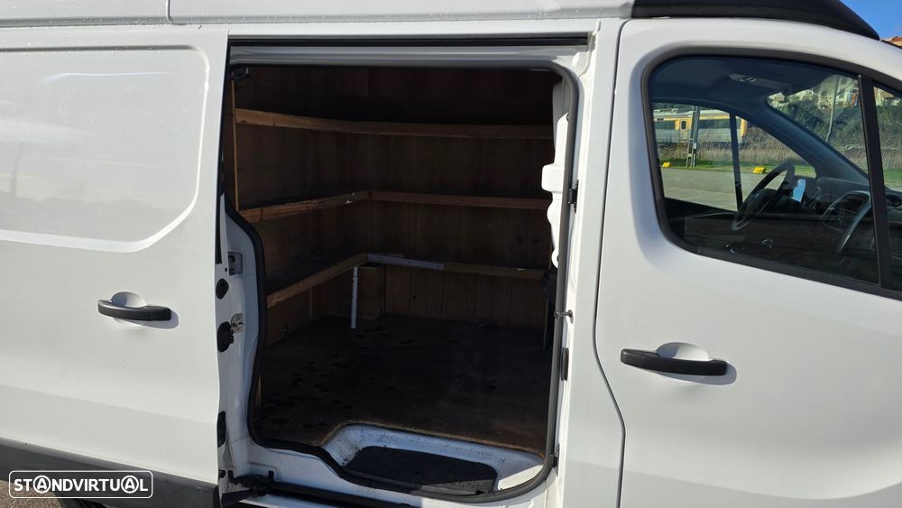 Renault Trafic 1.6 dCi L1H2 1.2T SS - 23