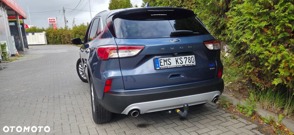 Ford Kuga - 11
