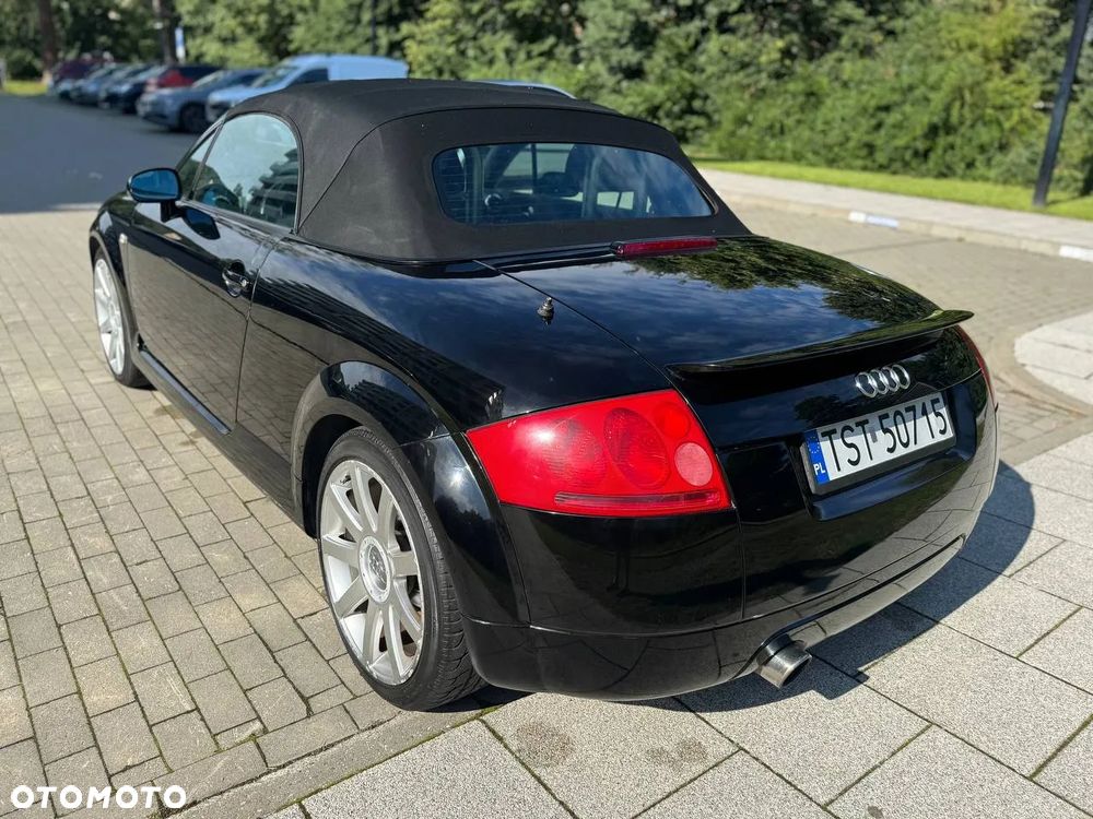 Audi TT Roadster 1.8 T - 12