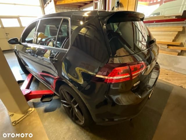 Volkswagen Golf 2.0 TSI BMT GTI Performance DSG - 3