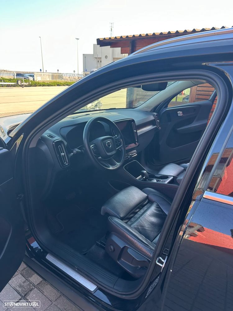 Volvo XC 40 - 3