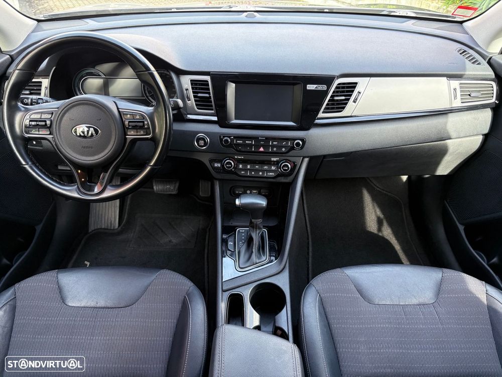 Kia Niro 1.6 GDi HEV Tech - 6