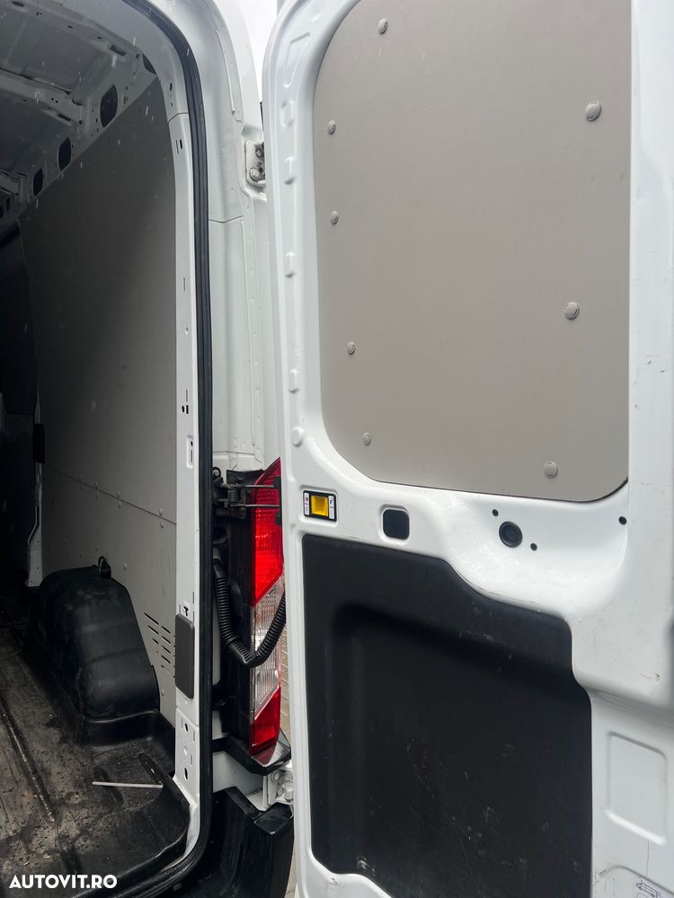 Ford Transit - 5