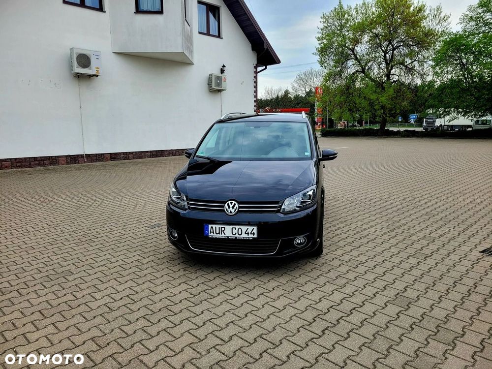 Volkswagen Touran 1.6 TDI DPF BlueMotion Technology DSG Highline - 3