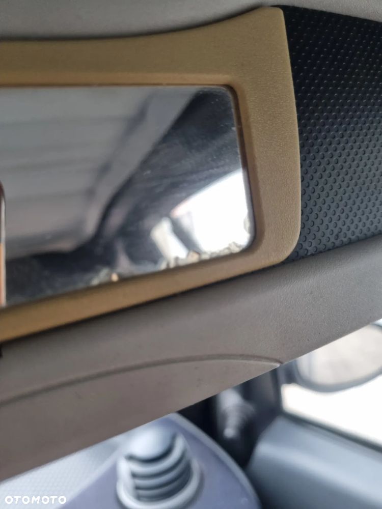 SMART I FORTWO CABRIO 98-07 2001 r. daszek prawy osłona przeciwsłoneczna prawa * - 2