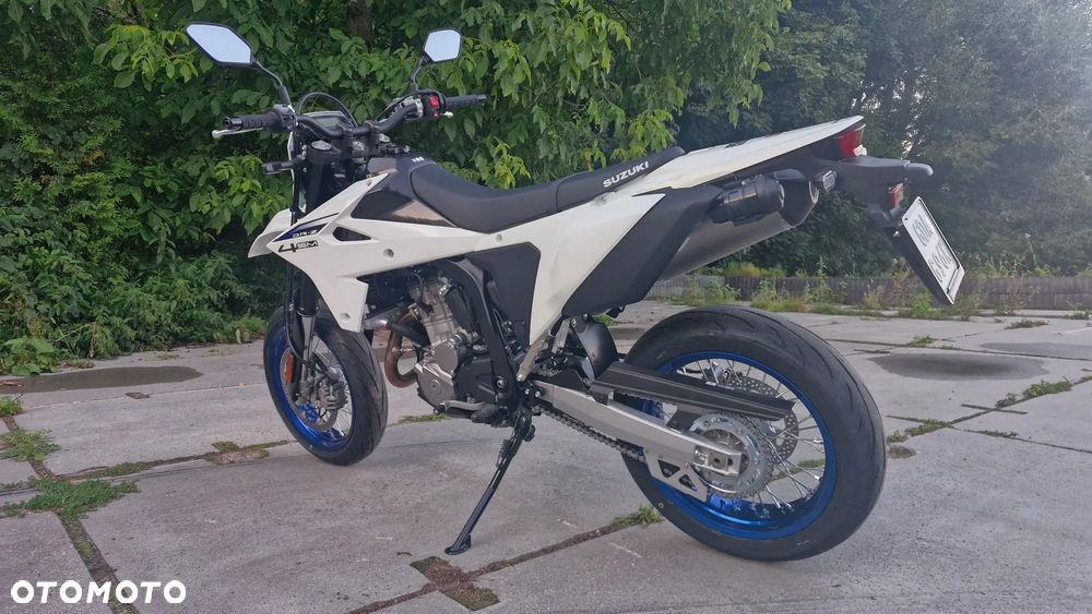 Suzuki DR-Z - 12
