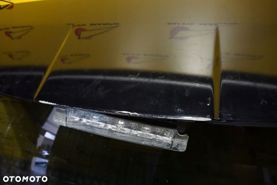 TOYOTA SIENNA 2015 2020 Klapa Bagażnika Szyba Spoiler Lampa Tył Komplet USA - 5