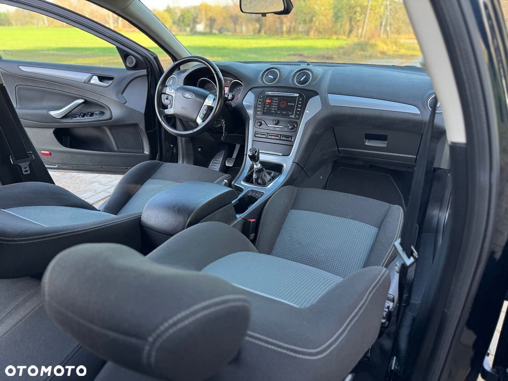 Ford Mondeo Fließheck Diesel Titanium - 26