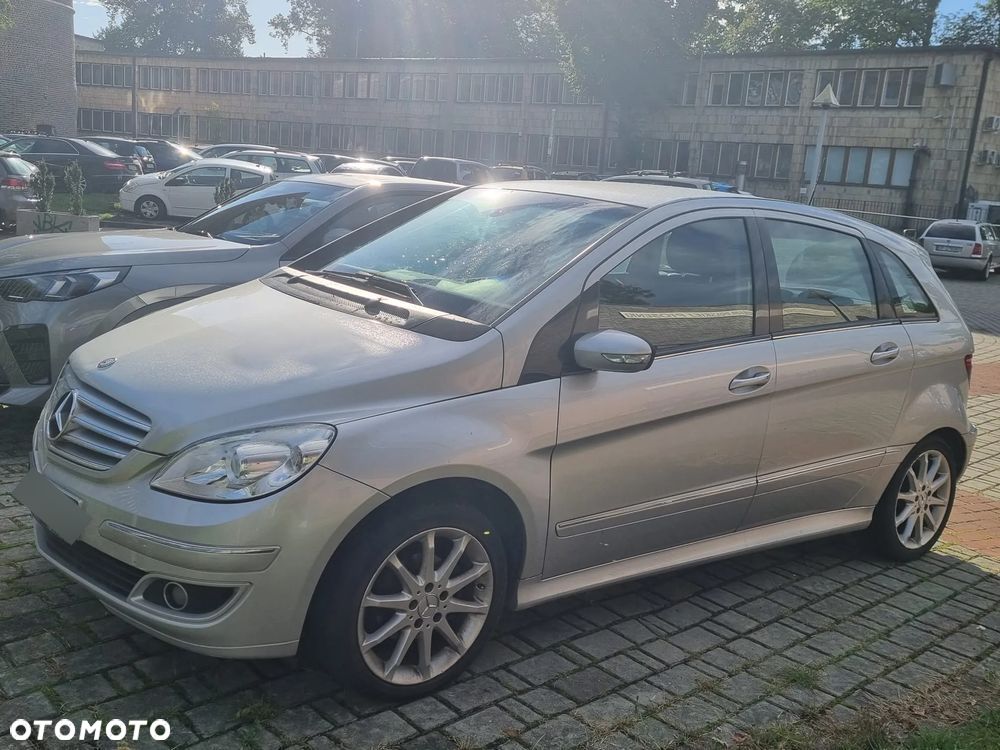 Mercedes-Benz Klasa B 150 - 1