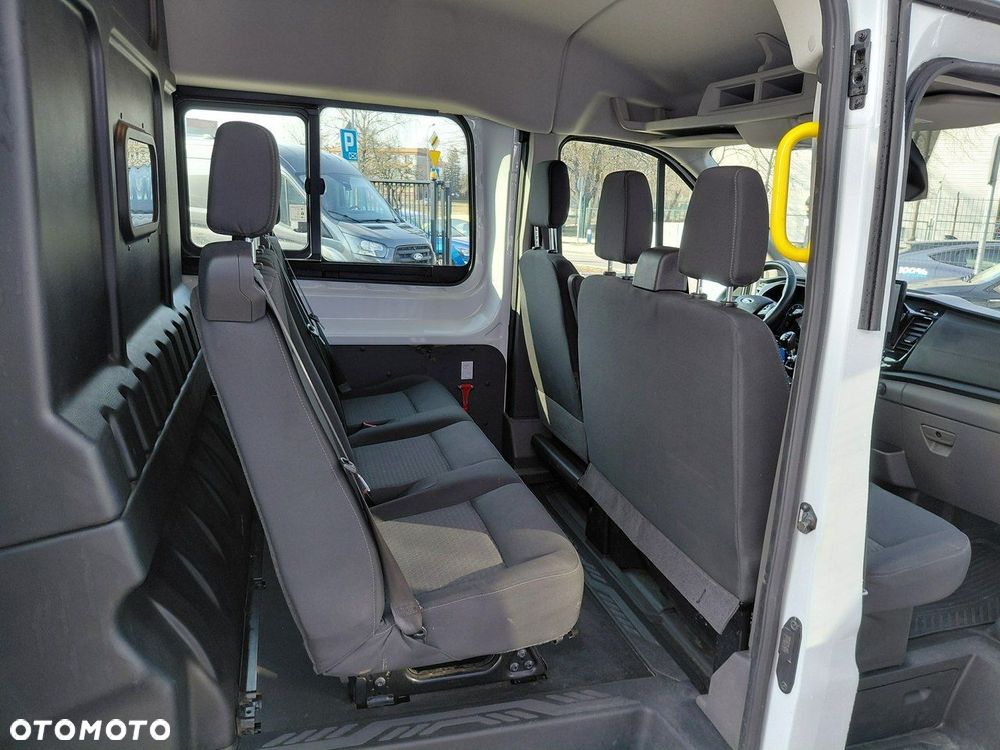 Ford Transit Trend Van 6-osobowy 350 L3H2 2,0 EcoBlue 130KM 4x4 - 23