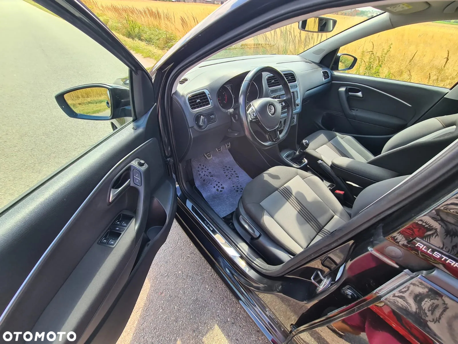 Volkswagen Polo 1.2 TSI Blue Motion Technology Allstar - 5
