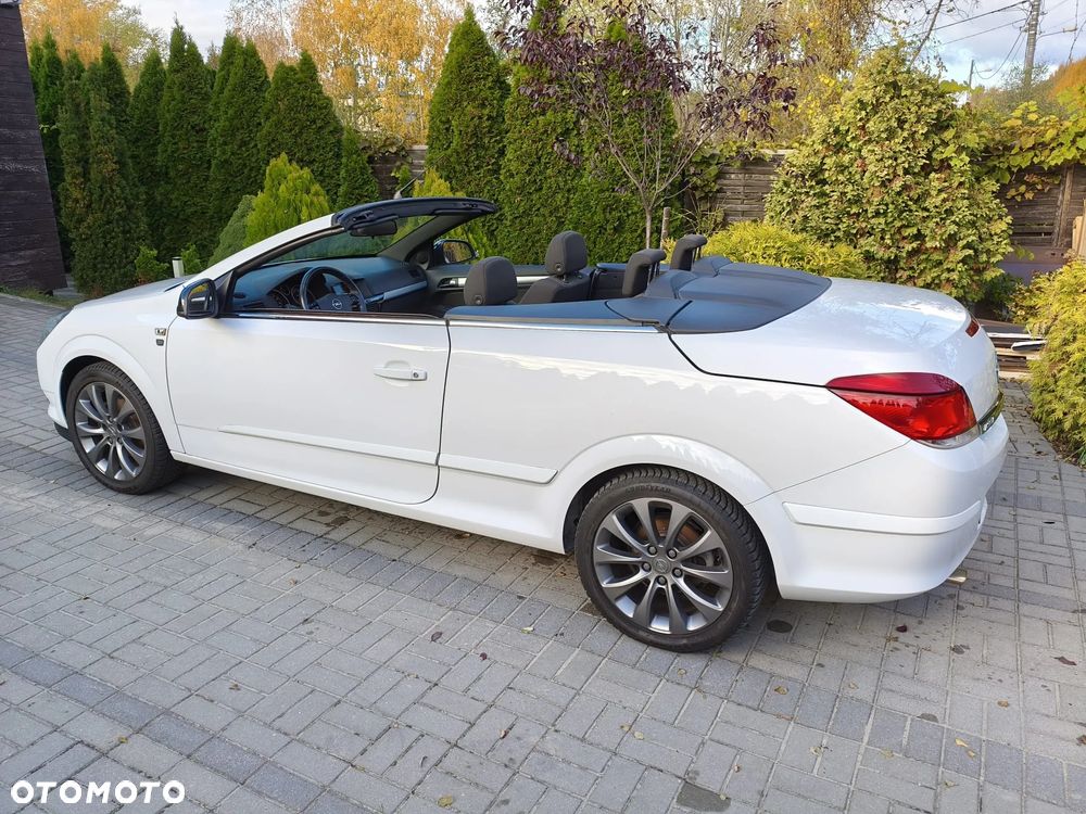Opel Astra 1.8 Cosmo - 15