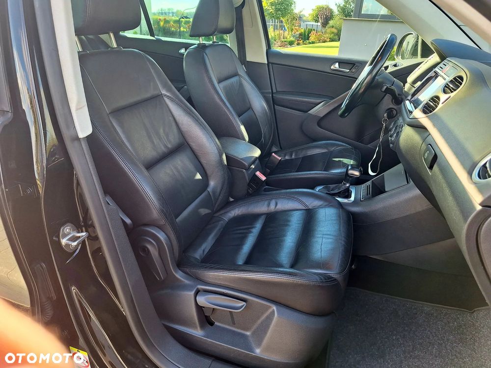 Volkswagen Tiguan - 17