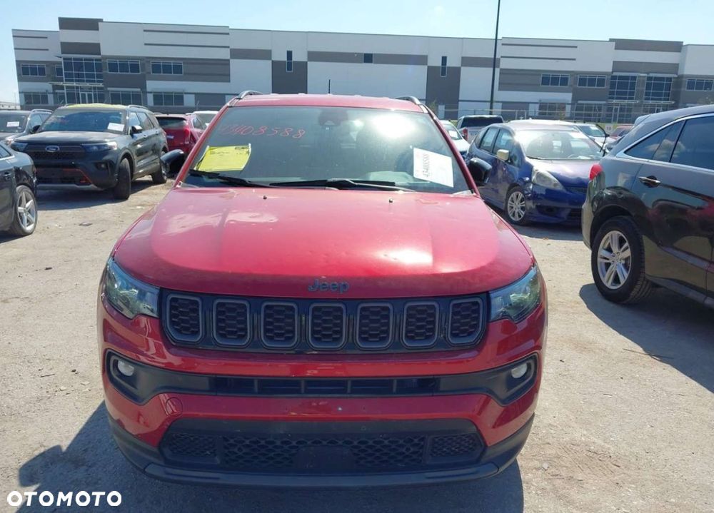Jeep Compass - 2
