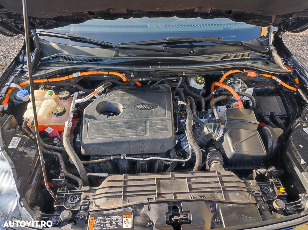 Ford Kuga 2.5 Duratec PHEV Titanium X - 17