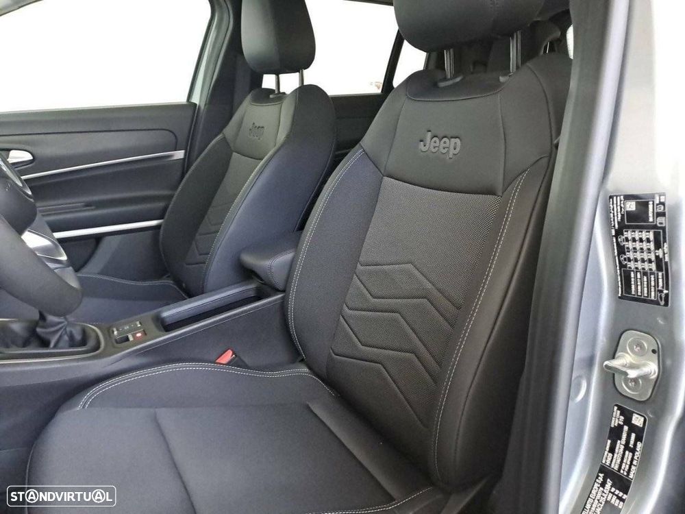 Jeep Avenger 1.2 GSE T3 Altitude - 9