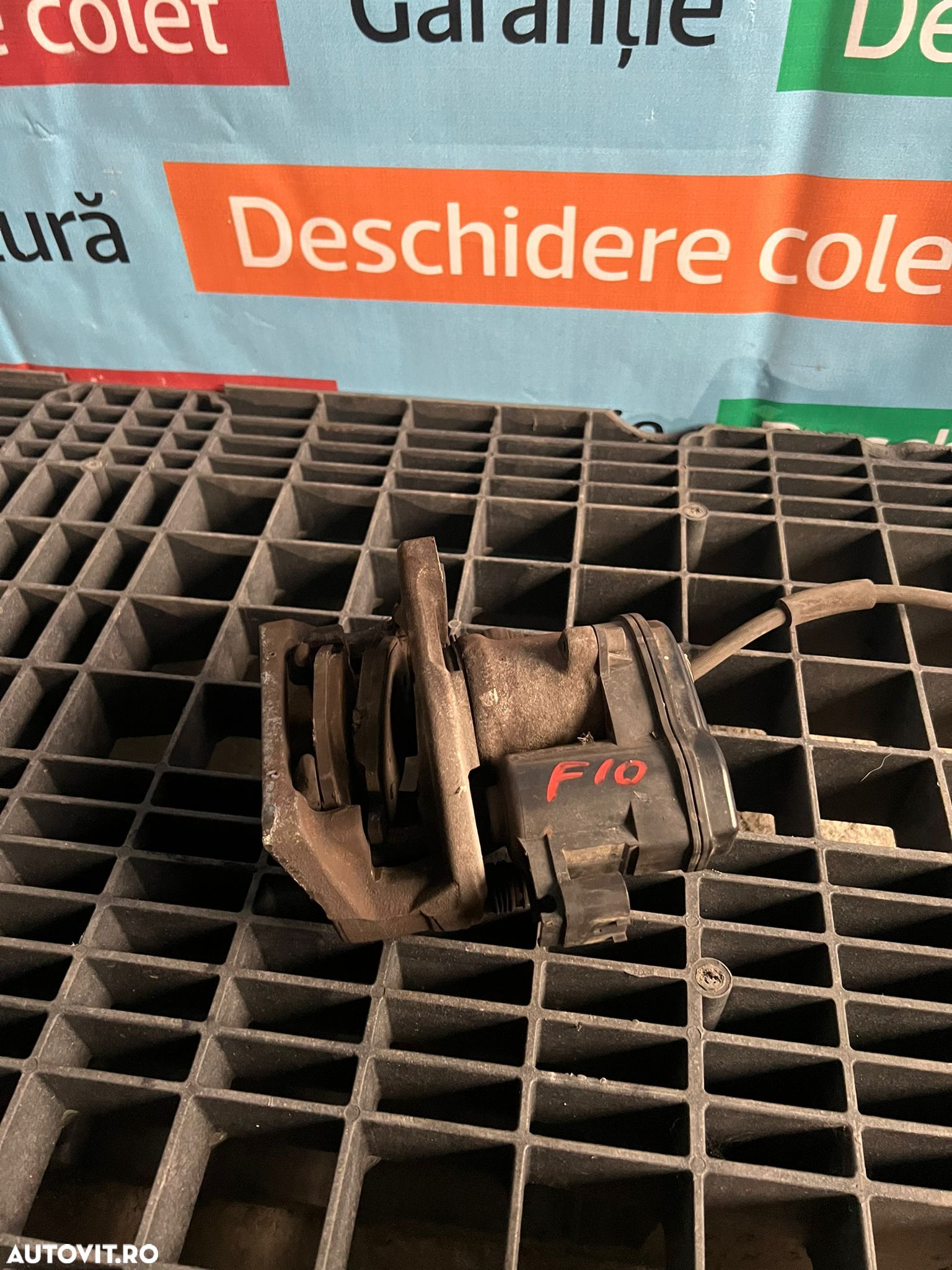 Etrier frana spate BMW seria 5 F10 F11 F07 - 1