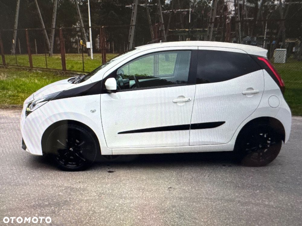 Toyota Aygo 1.0 VVT-i Color Edition - 4