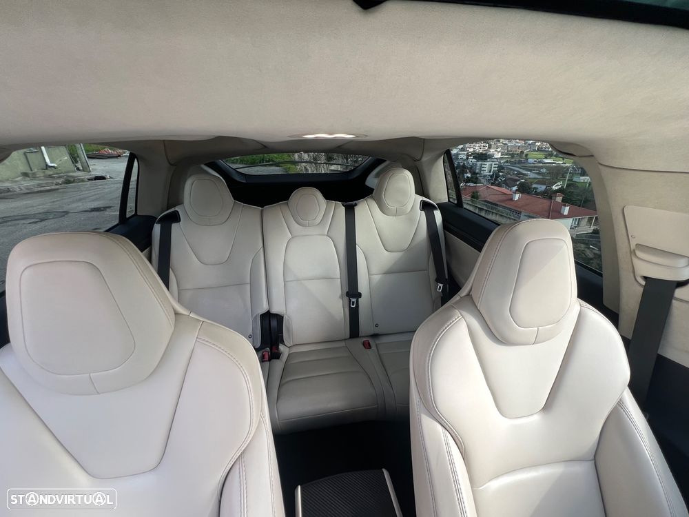 Tesla Model X 100D - 9