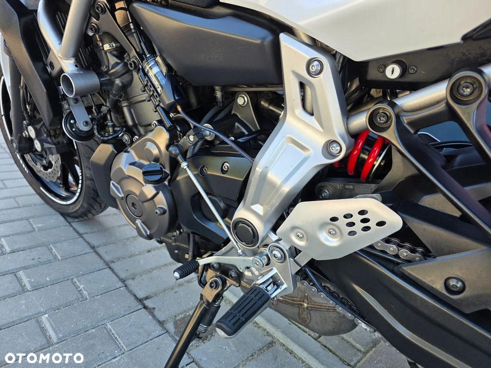 Yamaha MT - 10