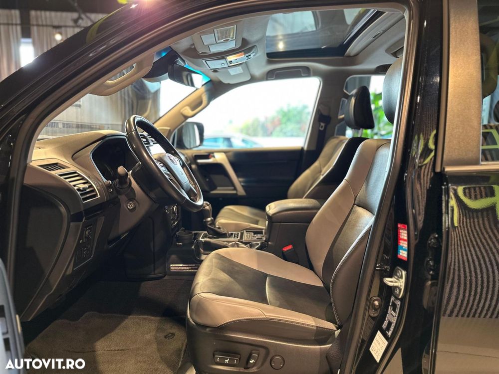 Toyota Land Cruiser 2.8l D-4D 204 CP A/T Luxury Black Matte Edition - 14