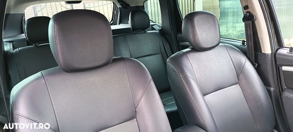Dacia Duster 1.6 4x2 Laureate - 21