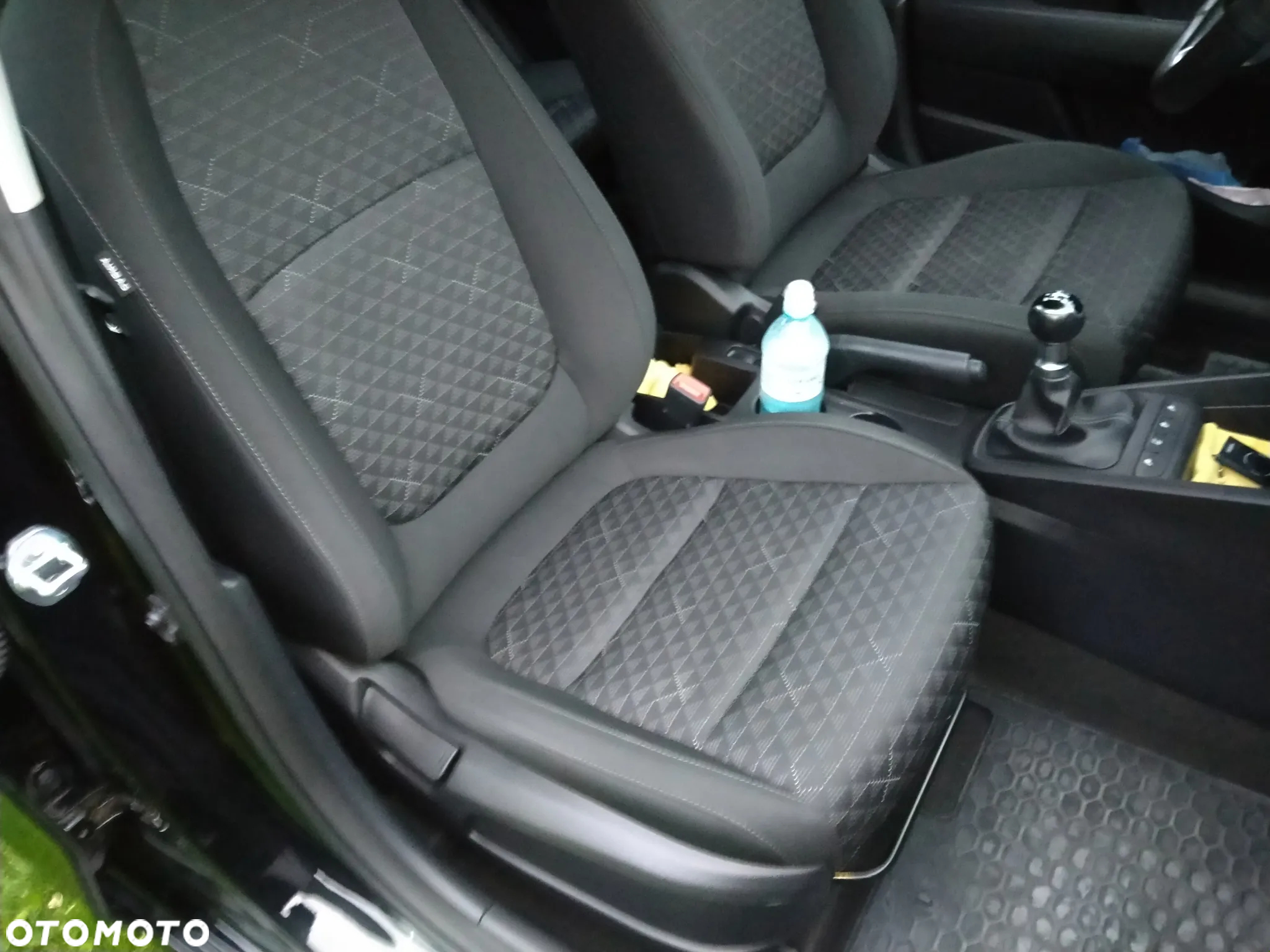 Kia Rio 1.2 M - 18