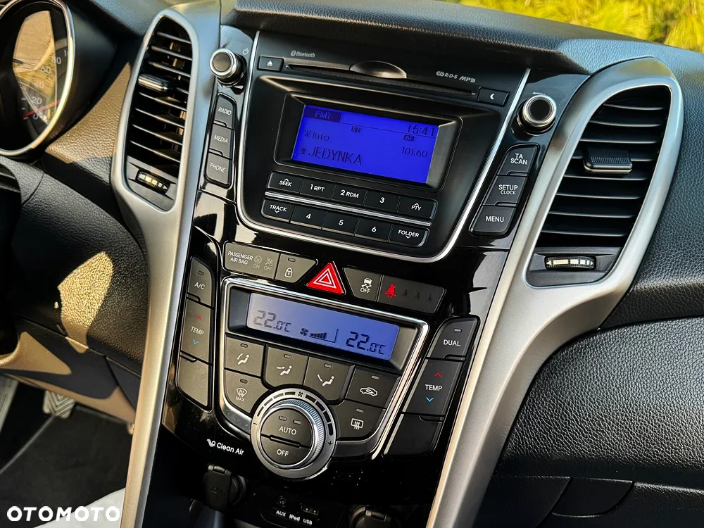 Hyundai i30 1.6 GDI BlueDrive Comfort - 33