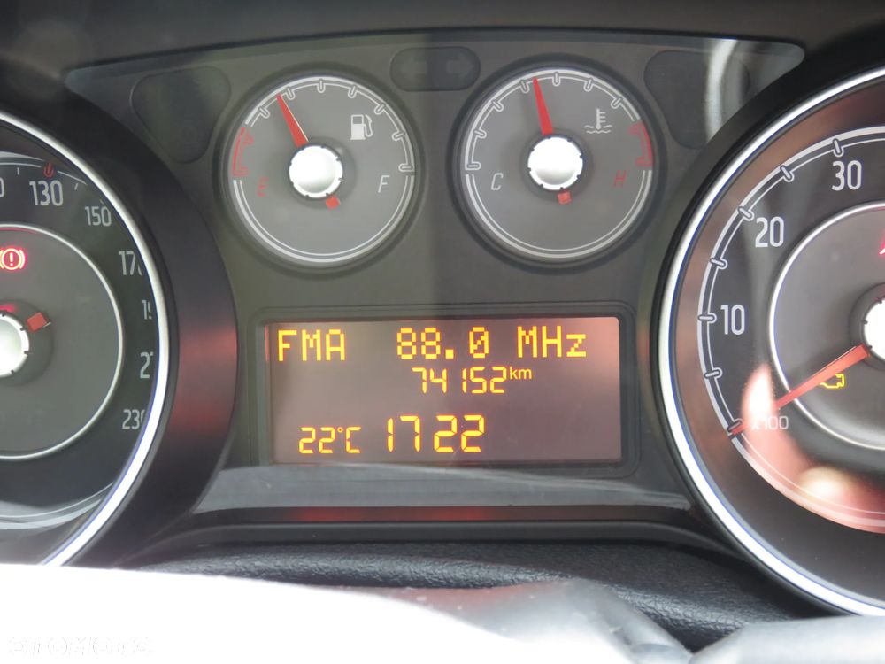 Fiat Punto 1.4 Easy S&S - 20