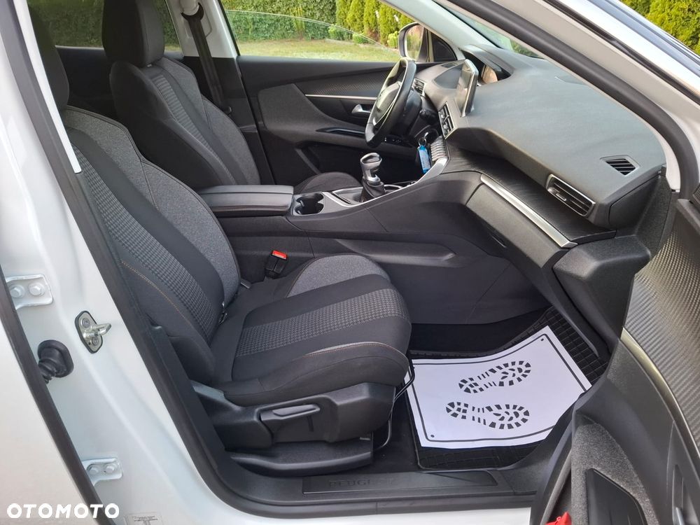 Peugeot 3008 1.5 BlueHDi Active S&S - 30