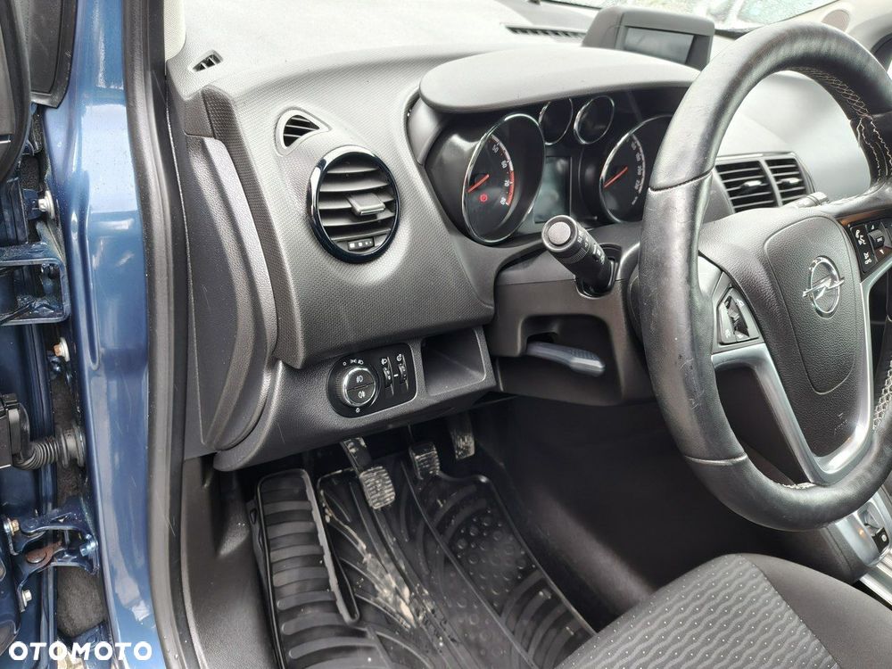 Opel Meriva 1.4 drive - 13