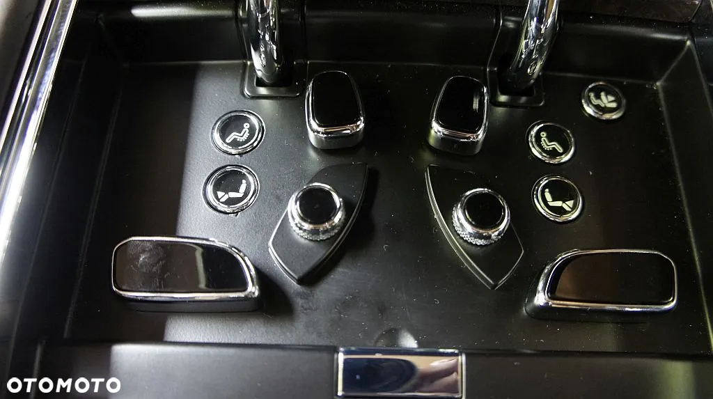 Bentley Mulsanne Extended Wheelbase - 40