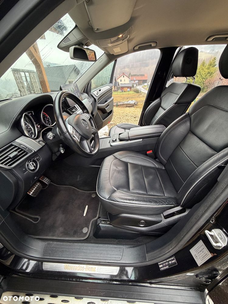 Mercedes-Benz ML 350 BlueTEC 4-Matic - 23